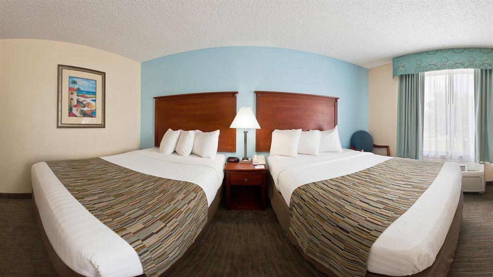 Baymont By Wyndham Gainesville I-75 Exterior foto