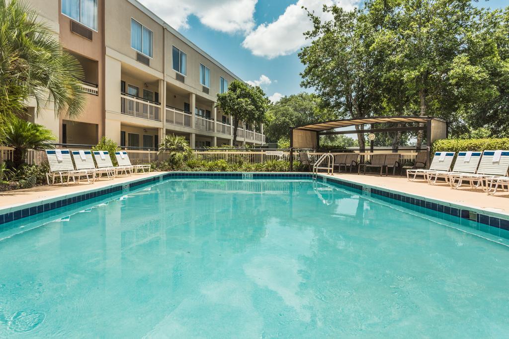 Baymont By Wyndham Gainesville I-75 Exterior foto